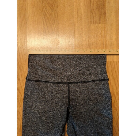 Lululemon Wunder Under Womens 8  Hi Rise Heathered Black Luxtreme 1/2 Tight - Picture 3 of 7